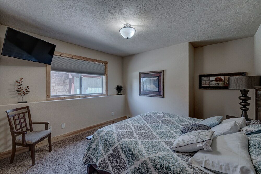 Фото Blackmoon Chalet at Terry Peak