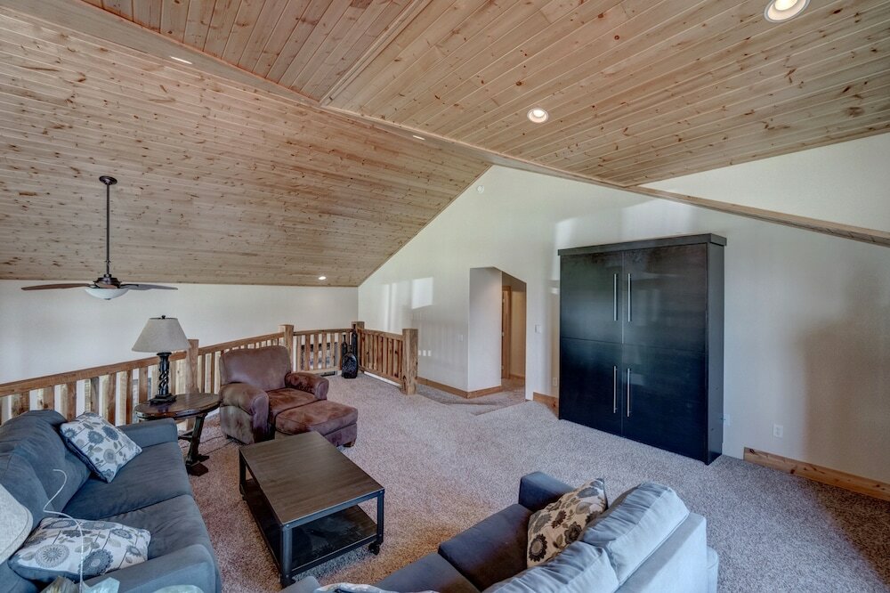 Фото Blackmoon Chalet at Terry Peak