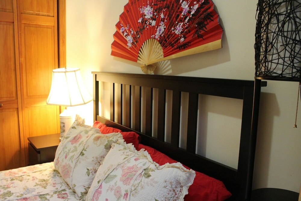 Фото Fairmount Guest House