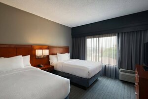 Гостиница Courtyard by Marriott San Antonio Airport