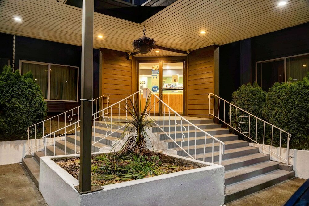 Фото Studio 6 Portland, Or