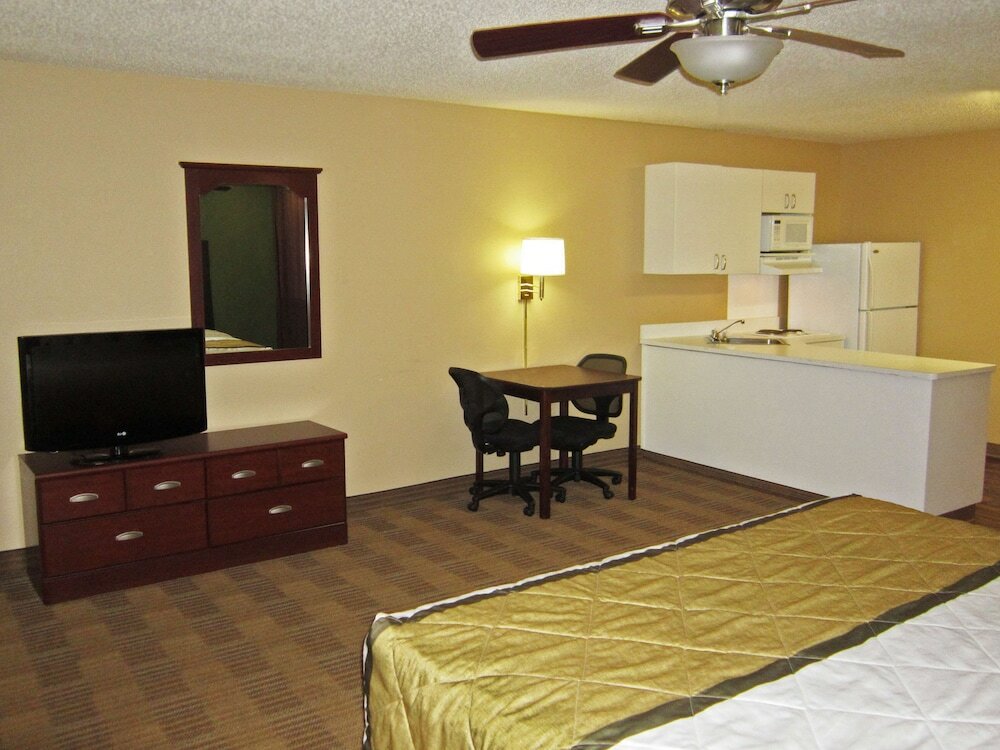 Фото Extended Stay America Suites Raleigh Midtown