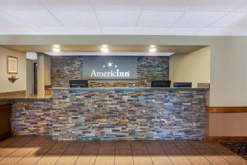 Гостиница AmericInn by Wyndham White Bear Lake St. Paul