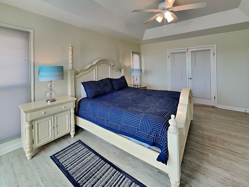 Фото Tybee Stars