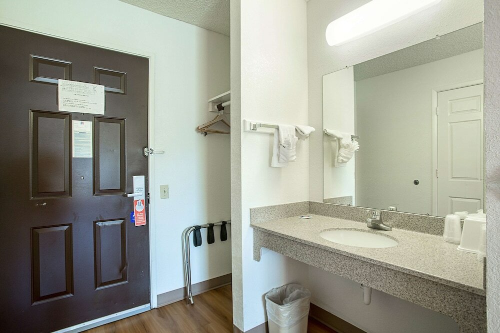 Фото Motel 6 Williams, Az - West - Grand Canyon