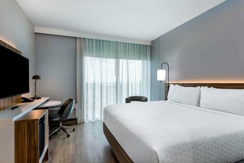 Гостиница Wyndham Garden Miami International Airport