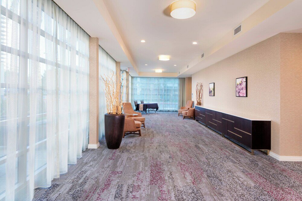 Фото Courtyard by Marriott Santa Ana Orange County