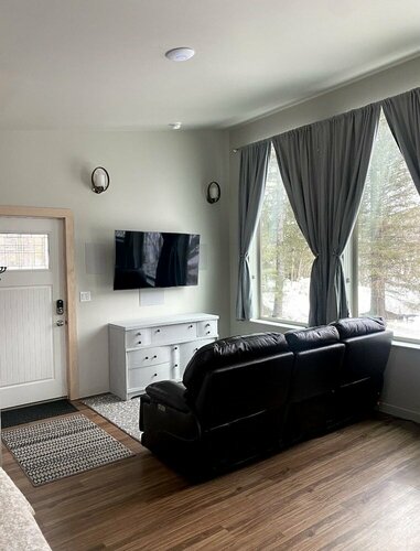 Гостиница Spruce Lodge в Штате Аляска