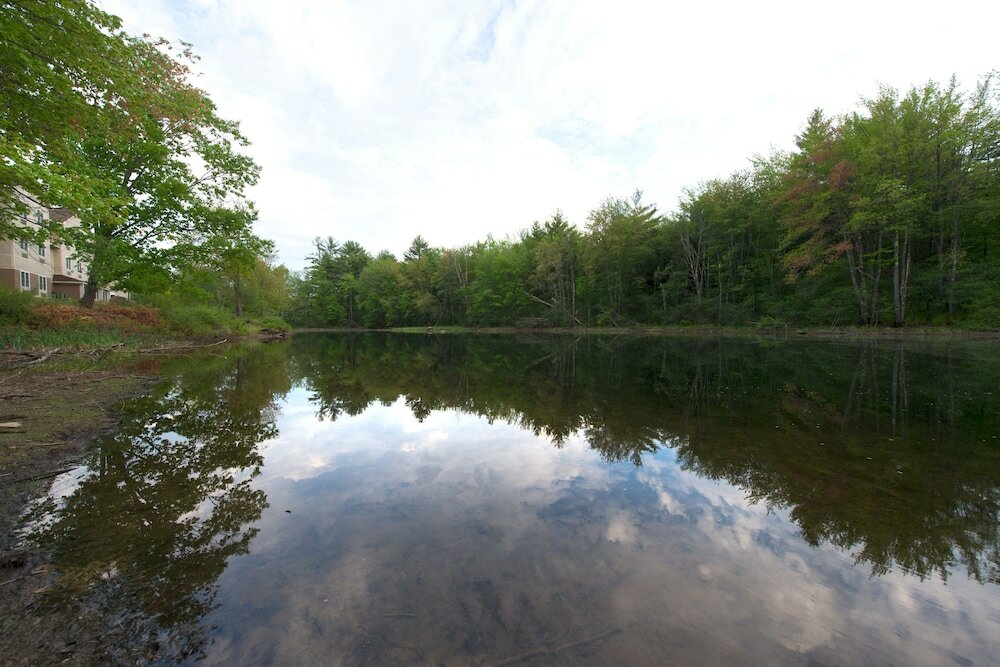 Фото Holiday Inn Express Hotel & Suites Tilton - Lakes Region, an Ihg Hotel