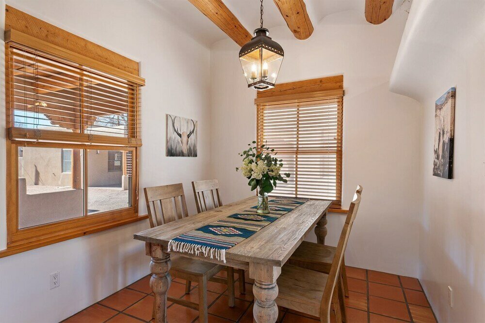 Фото Casa Pico - Ideal Location, Fantastic Workspaces, Perfect Patio