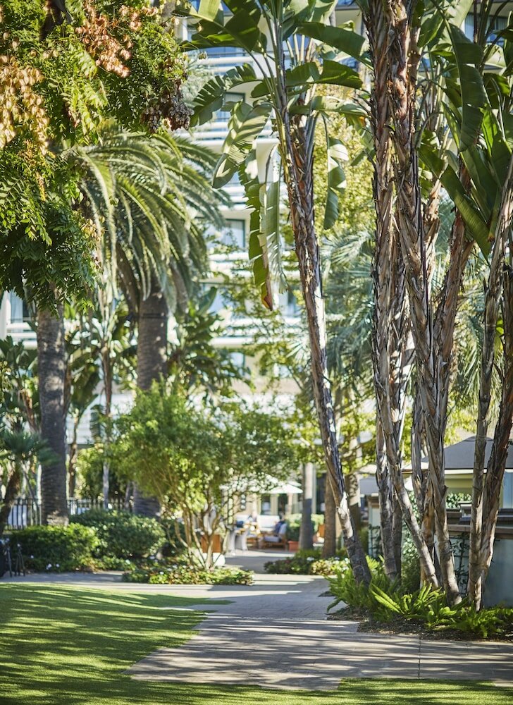 Фото Fairmont Miramar Bungalows