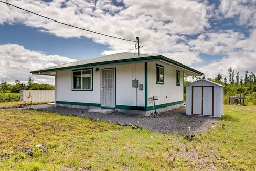 Апартаменты Cozy Keaau Vacation Rental - 1 Mi to Ocean!
