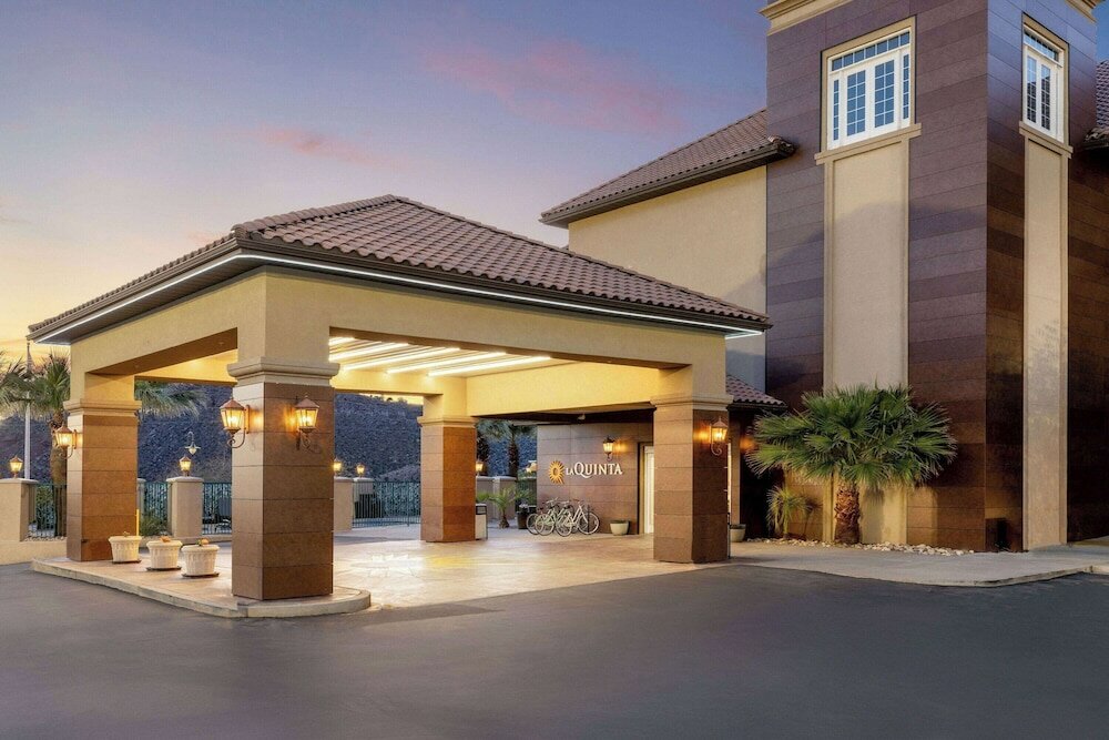 Фото La Quinta Inn & Suites by Wyndham St. George