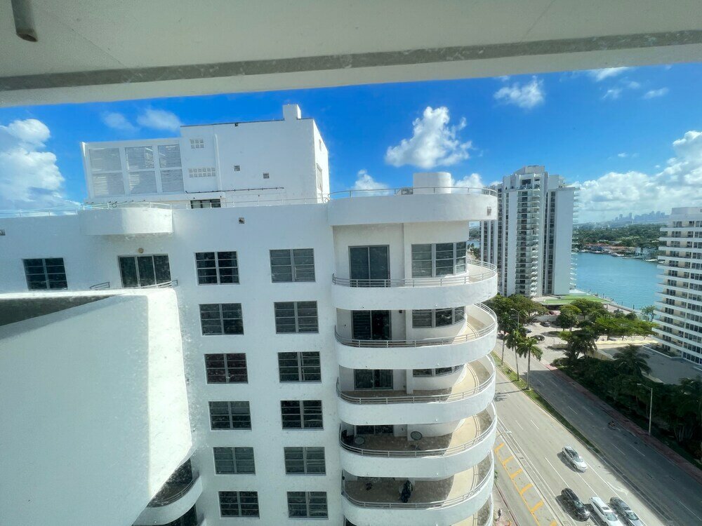 Фото Pavilion Beach