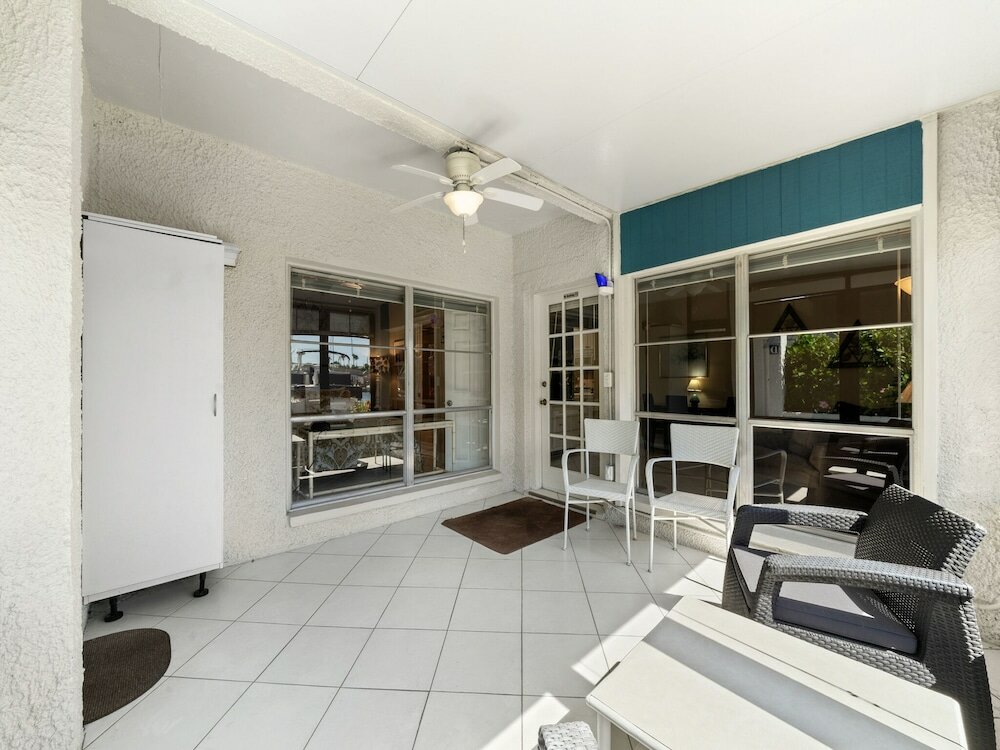 Фото Madeira Beach Yacht Club