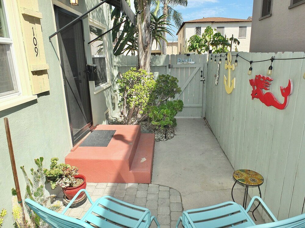 Фото Beach Bungalow-lb