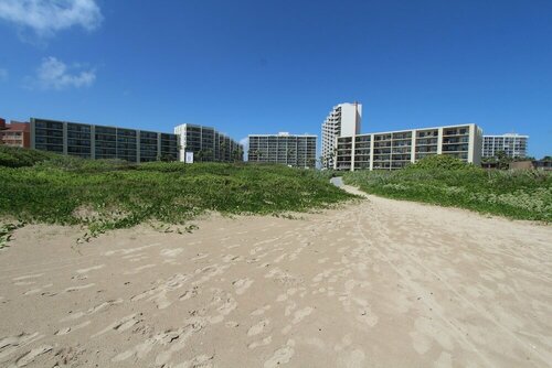 Гостиница Royale Beach and Tennis Club, a Vri resort