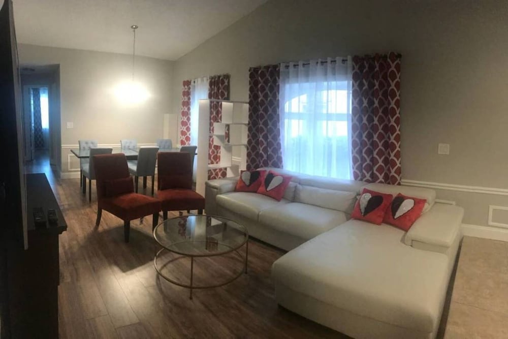 Фото 6150 Sandcrest · New! Walk to Universal. Sleep 9. Near Disney