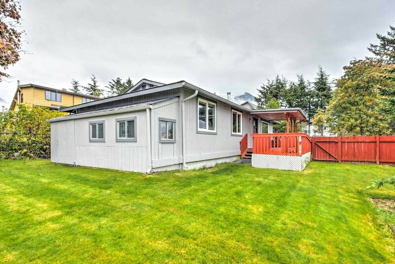 Гостиница Walkable Sitka Getaway w Community Perks! в Ситке