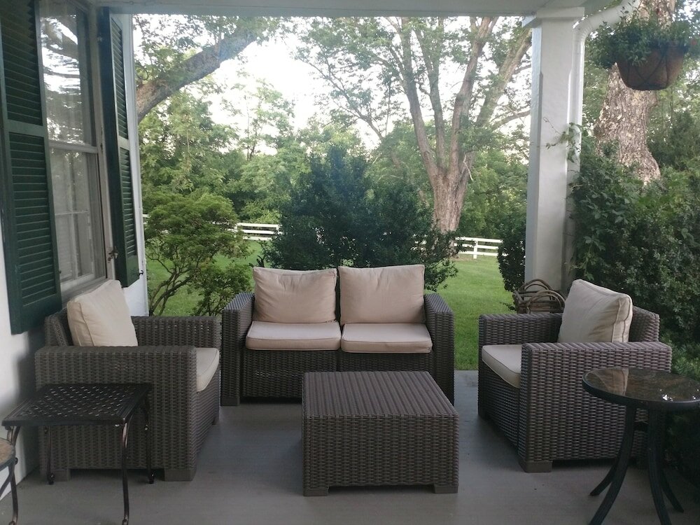 Фото Briar Patch Bed & Breakfast Inn