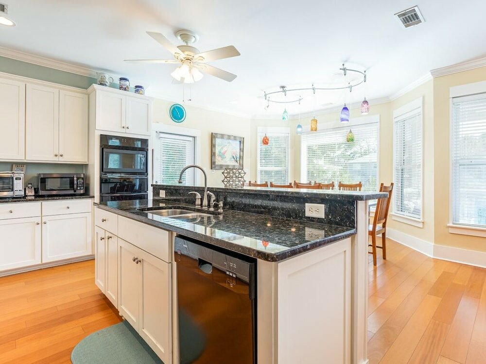 Фото Harrisons Hideaway