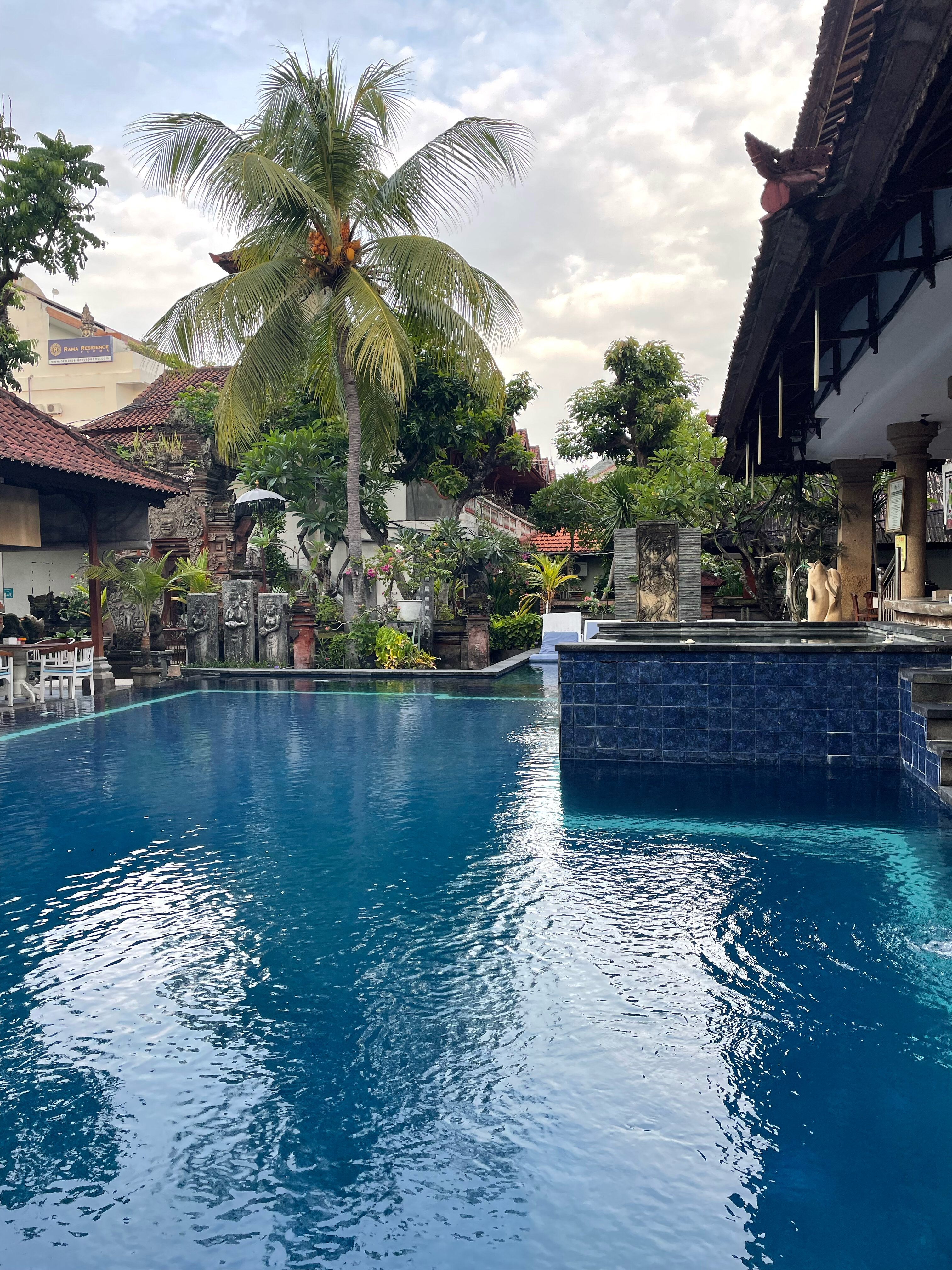 Фото Legian Village Hotel