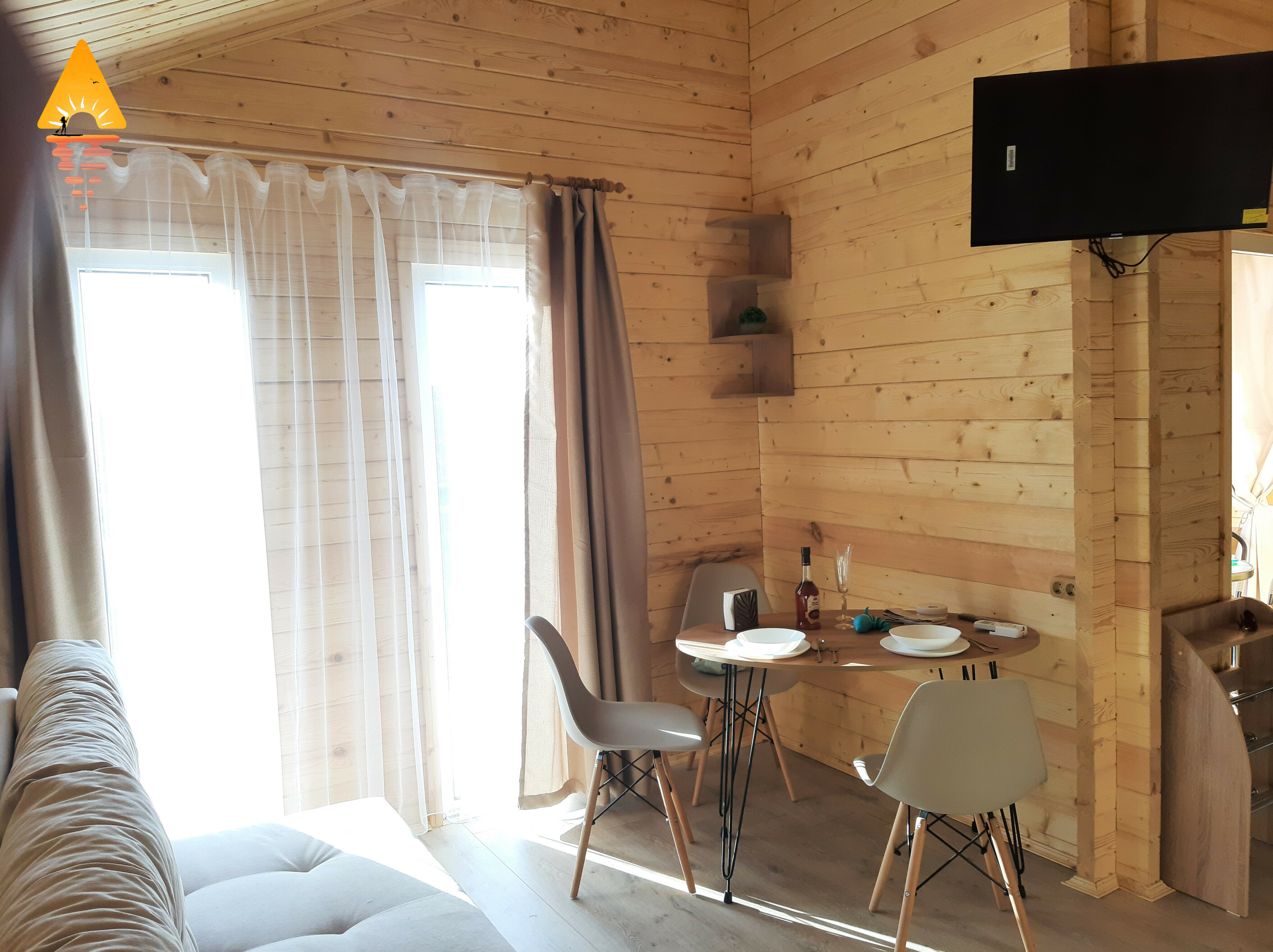 Фото Атмосфера