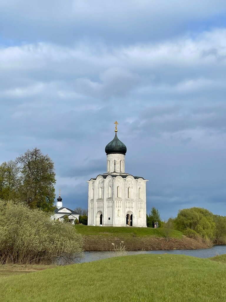 Orthodox church Church of the Intercession on the Nerl, Vladimir Oblast, photo