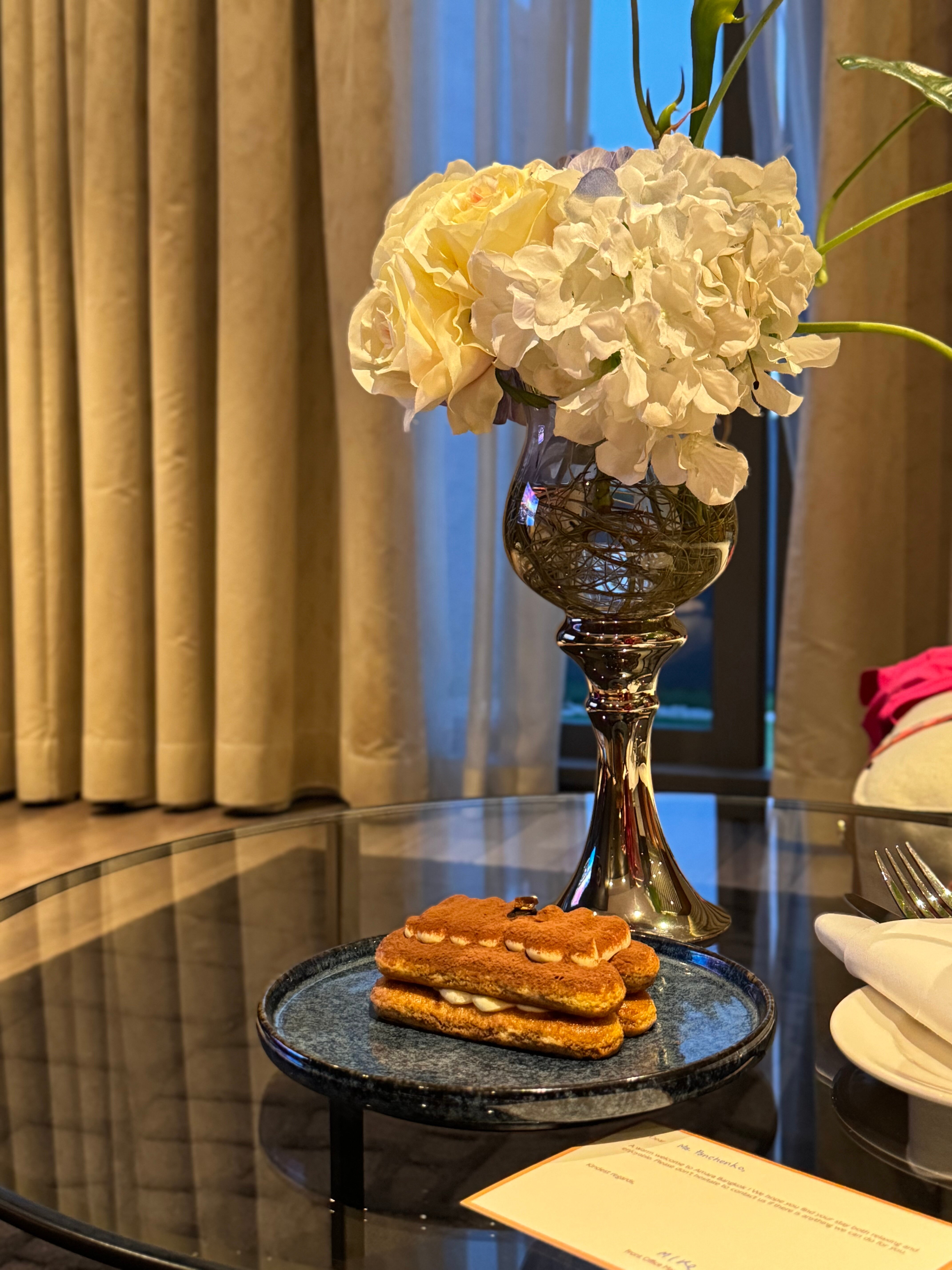 Фото Amara Bangkok Hotel