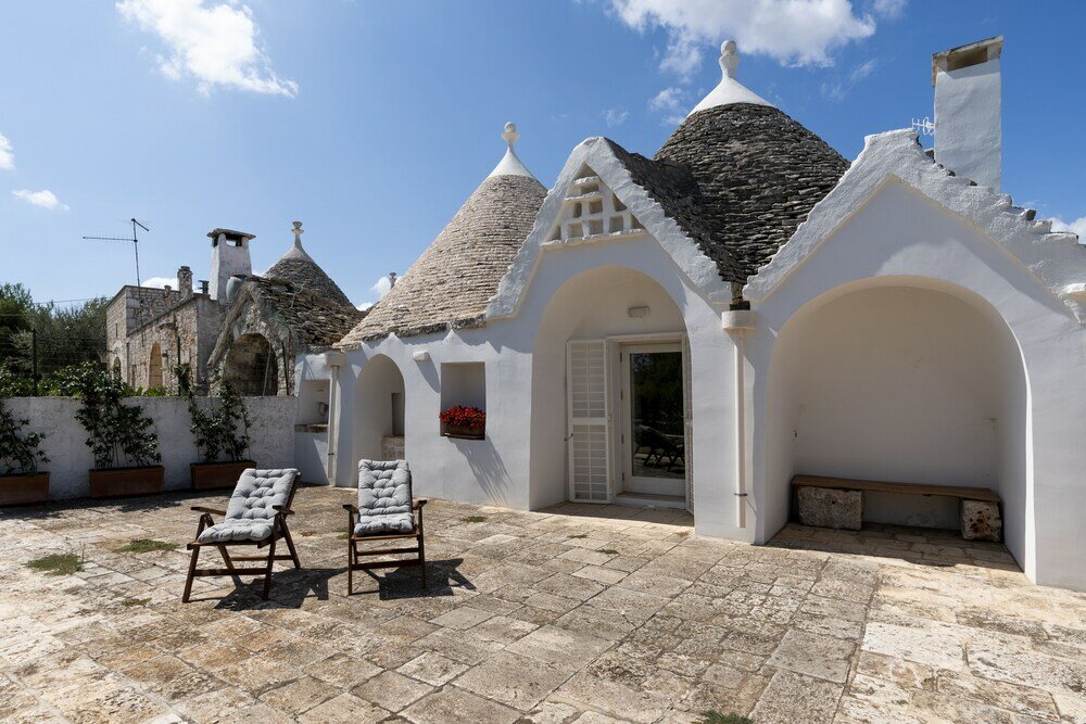 Фото Trulli Munno by Wonderful Italy