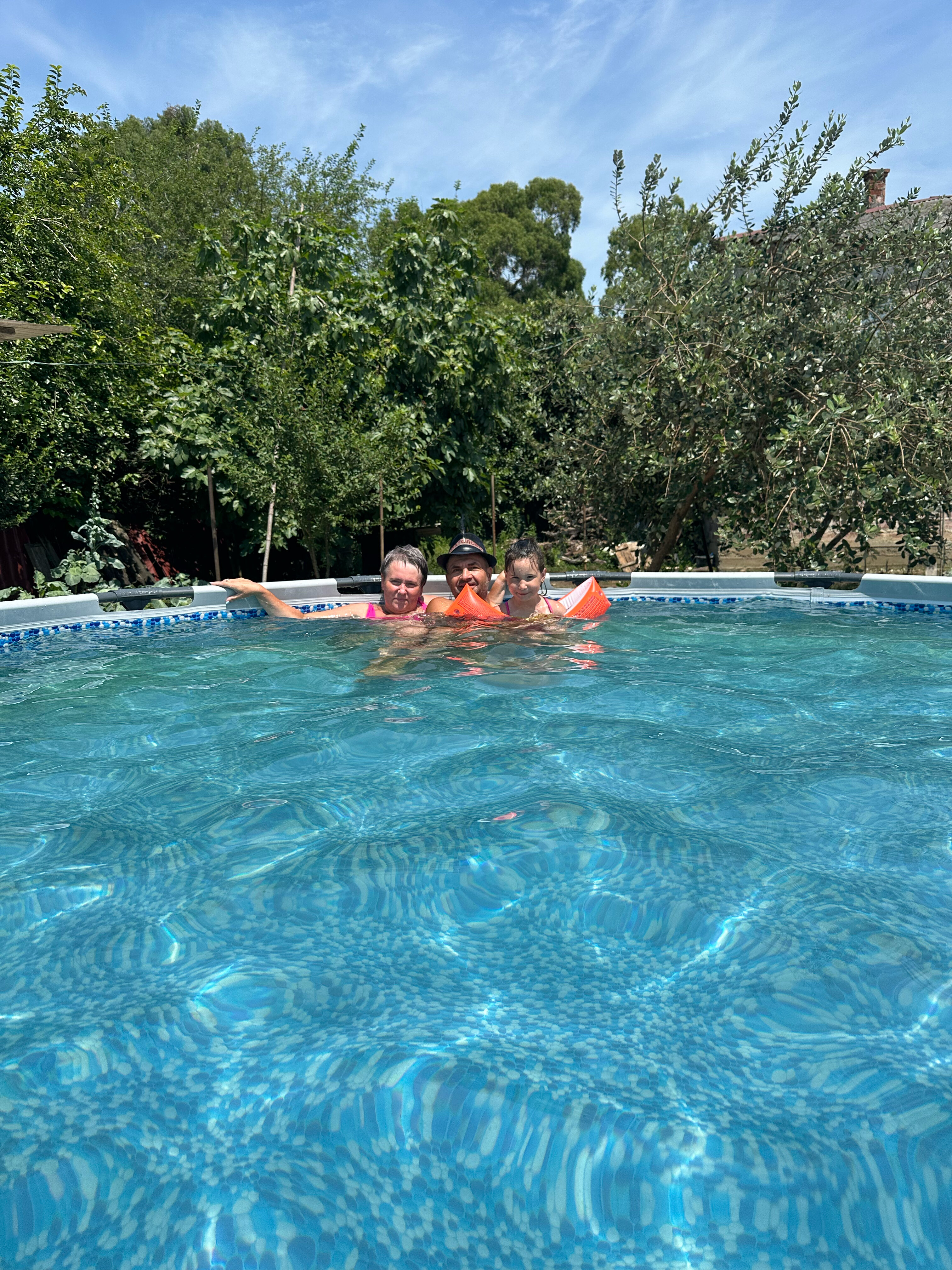 Фото Манушак