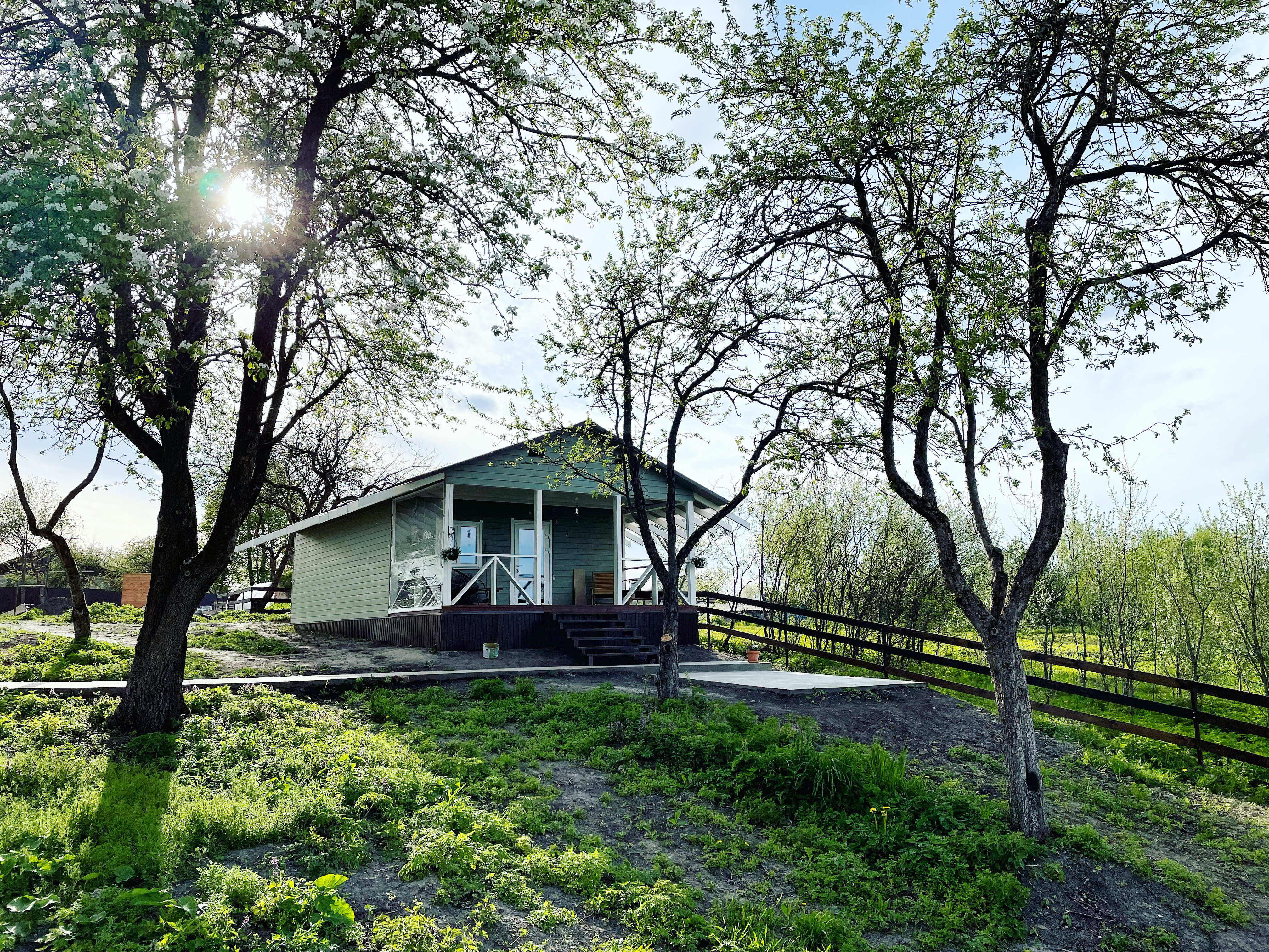 Фото отеля 1