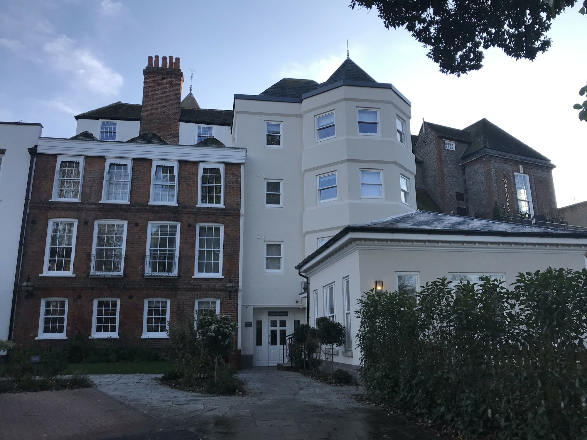 Фото Cavendish House