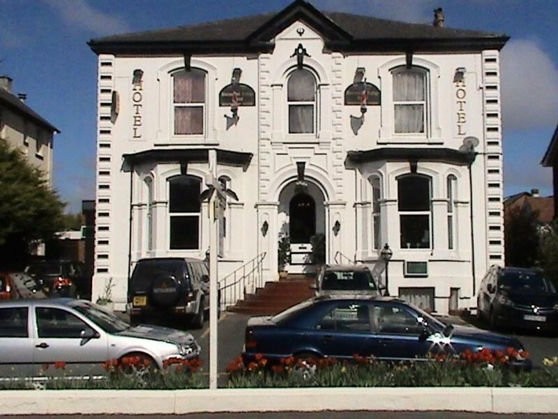 Фото отеля 3