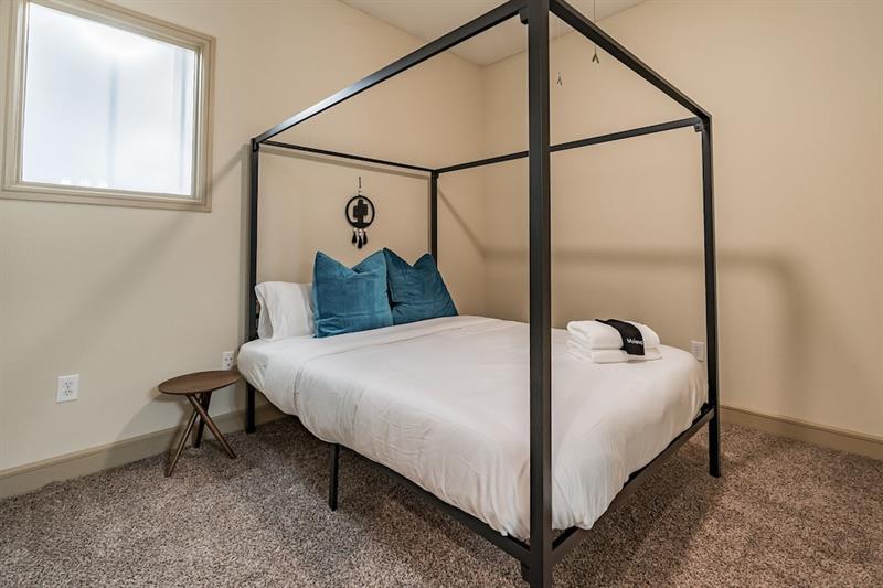 Фото The Luxury Suites of Houston