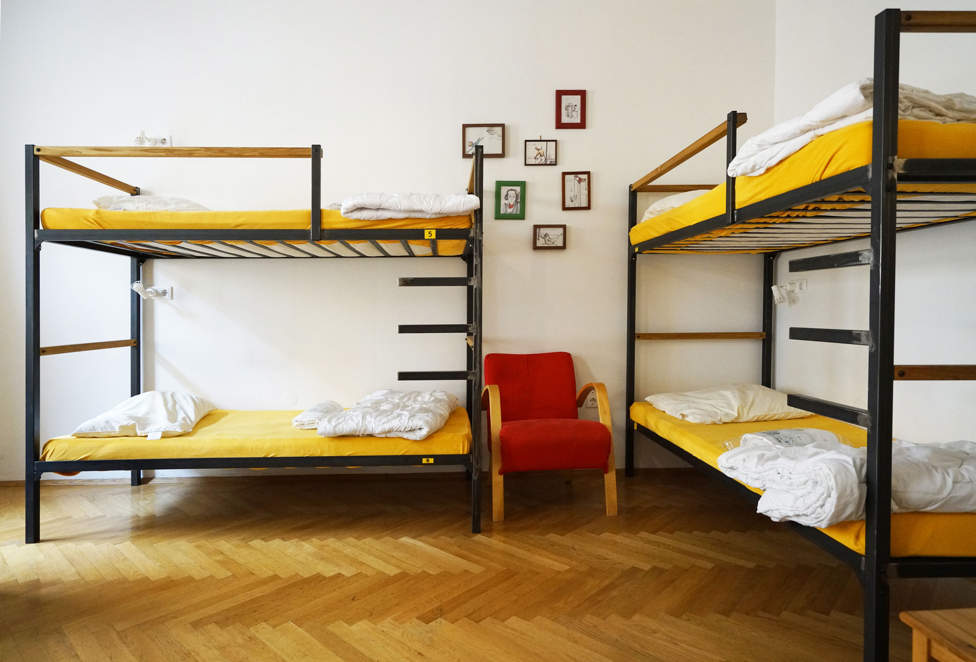 Фото Hostel Ruthensteiner