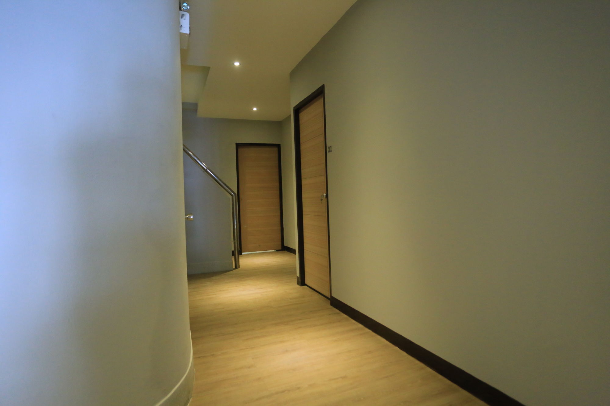 Фото The Mix Bangkok - Silom