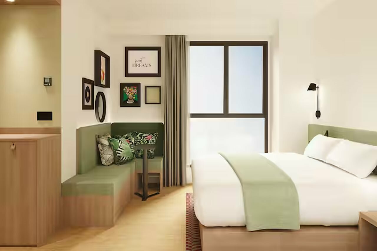 Фото Hampton by Hilton Malaga Martiricos