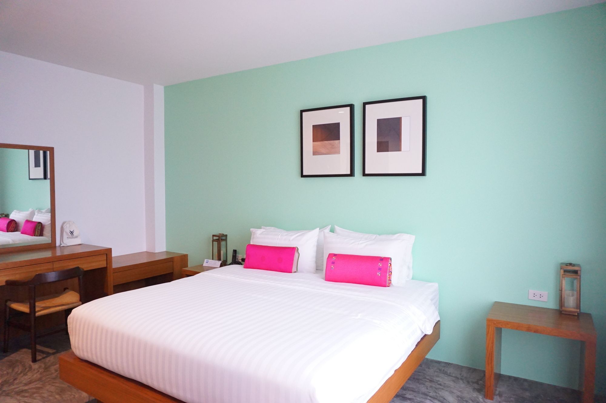 Фото Raenong Boutique Hotel