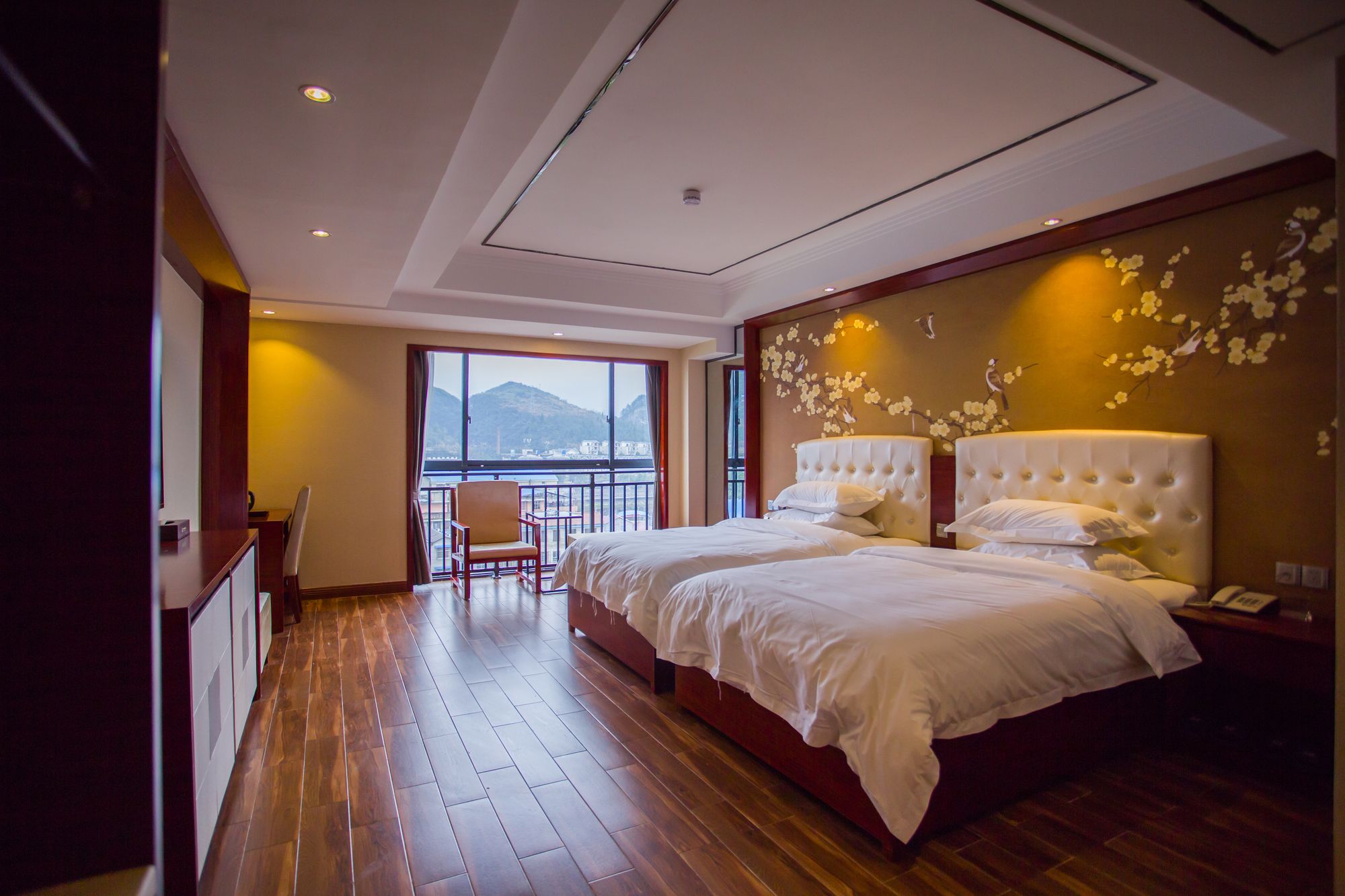 Фото Interpersonal Boutique Hotel