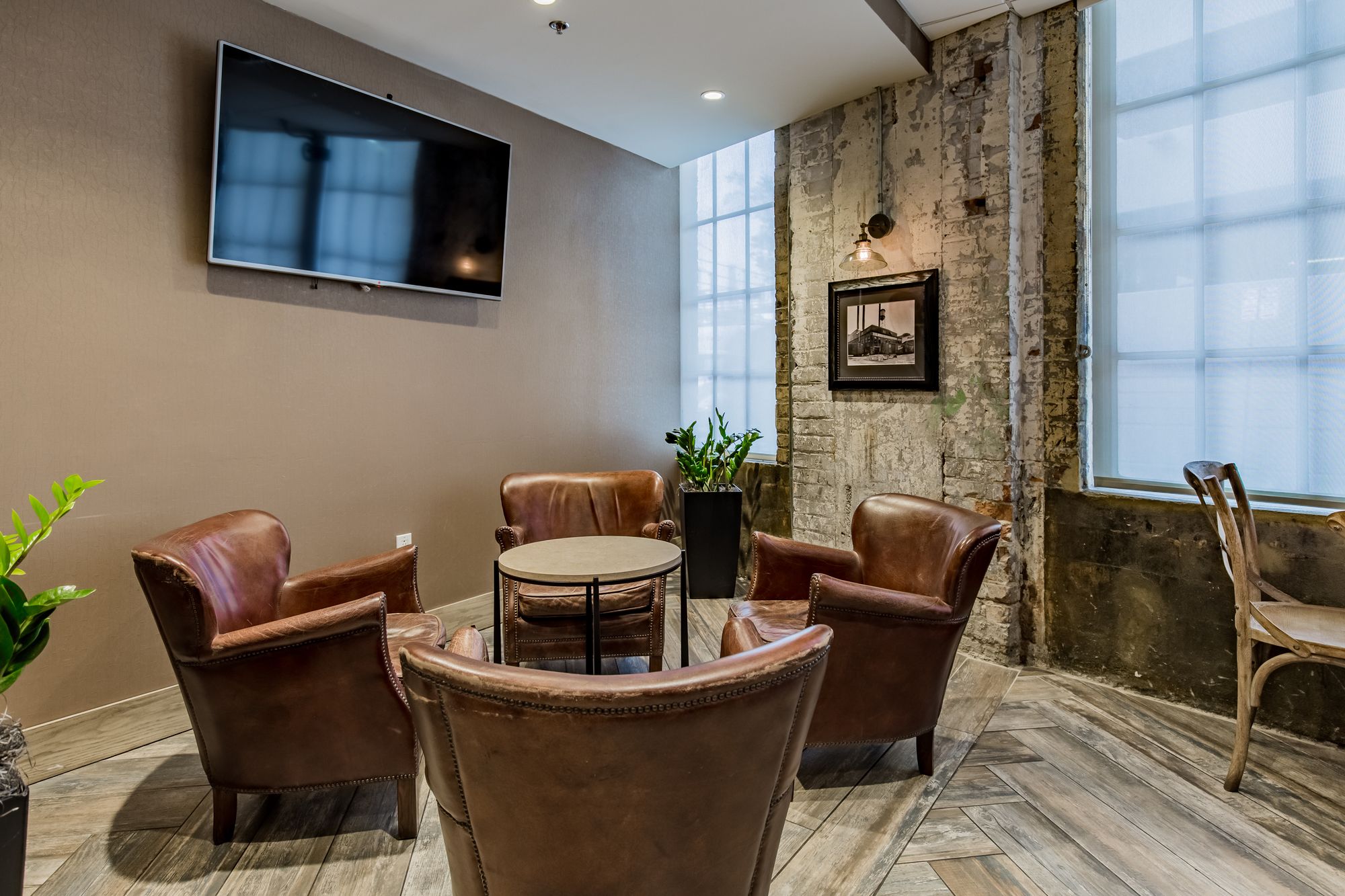 Фото The Mercantile Hotel New Orleans