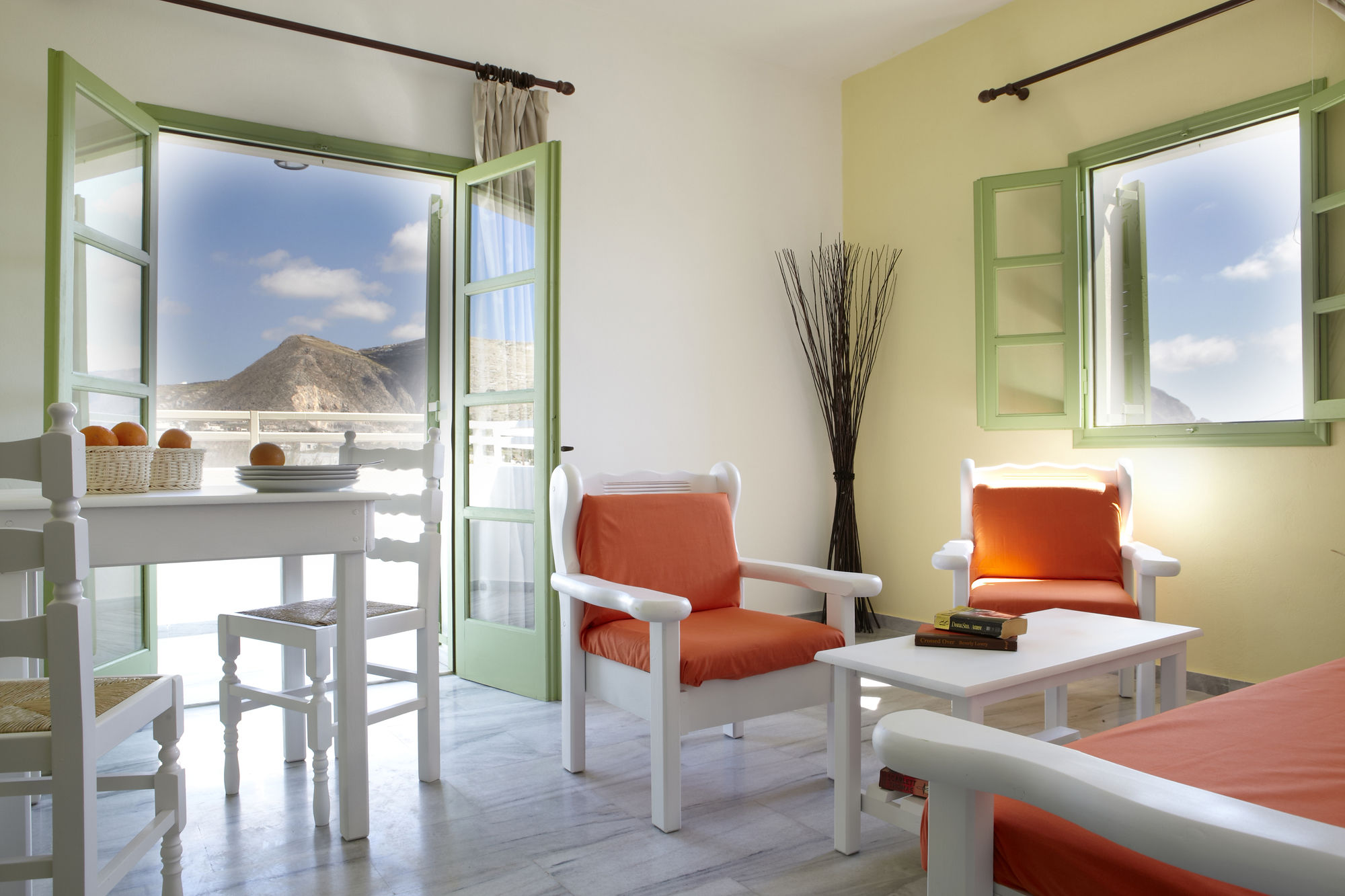 Фото Ambeli Apartments