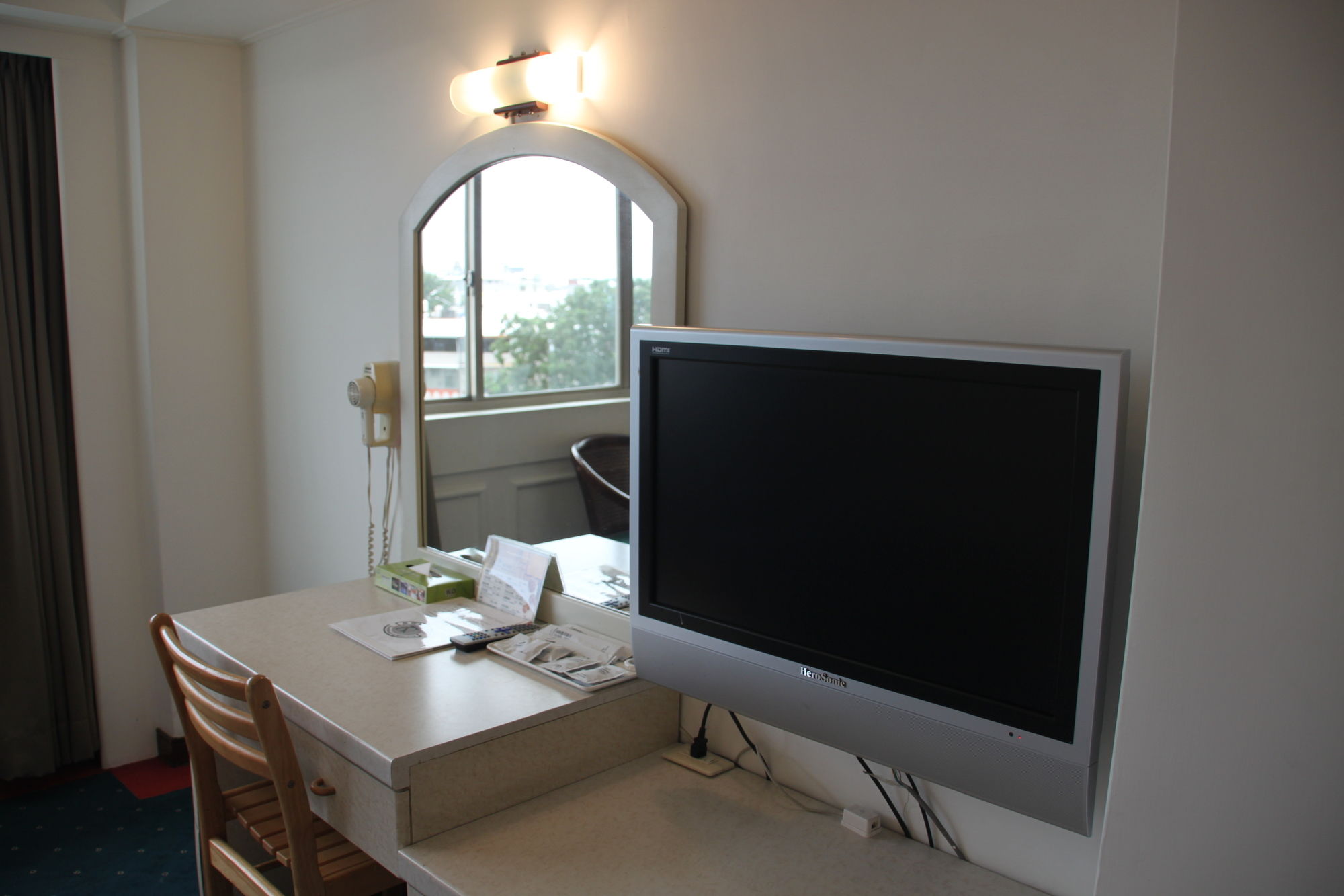 Фото Taitung Bali Suites Hotel