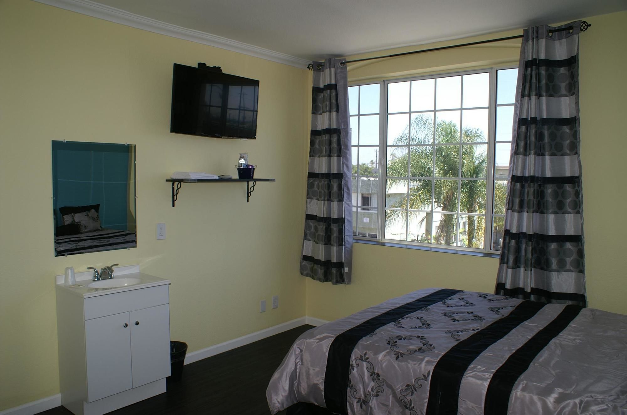 Фото Plaza Hotel Gardena