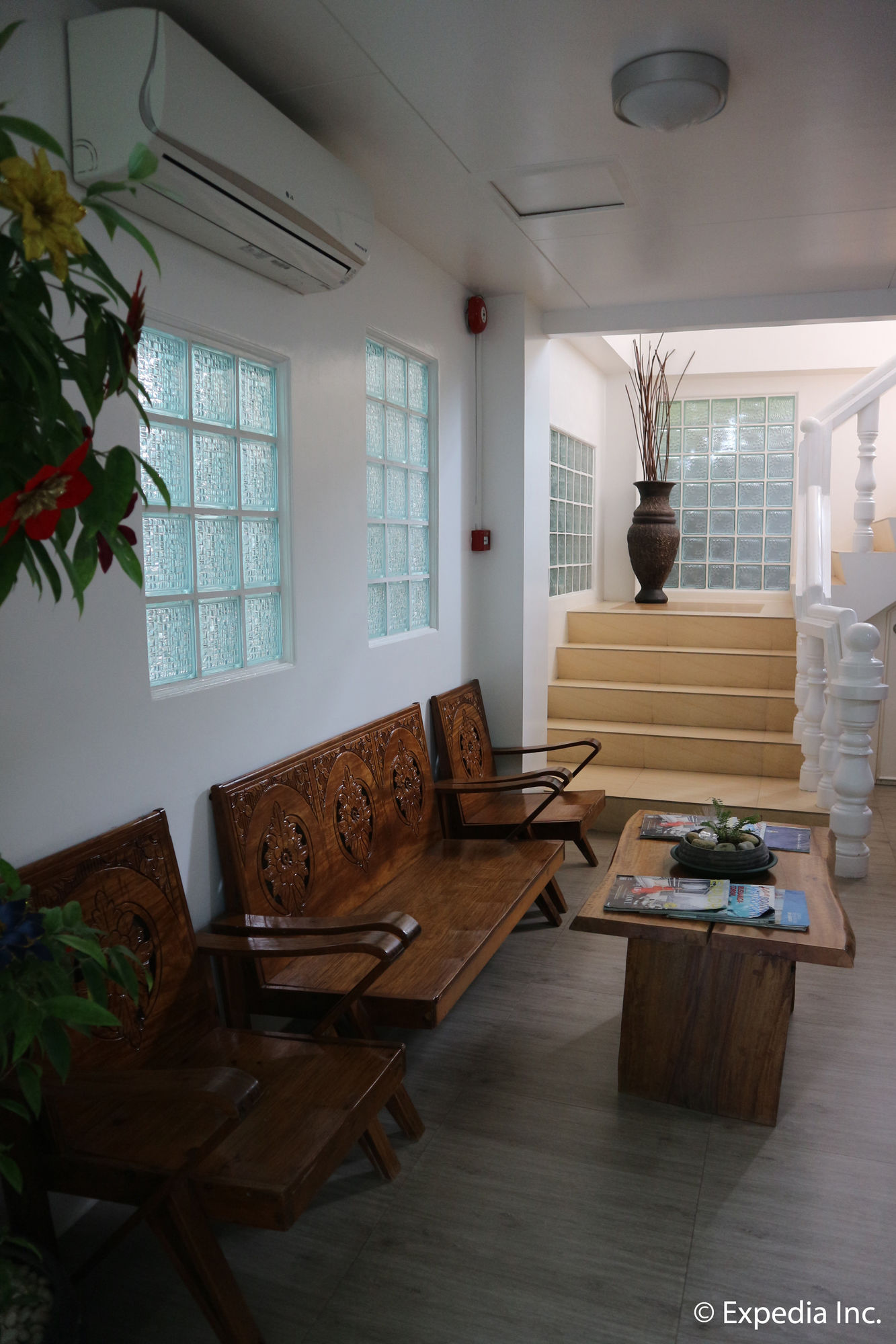 Фото Blue Lotus Hotel