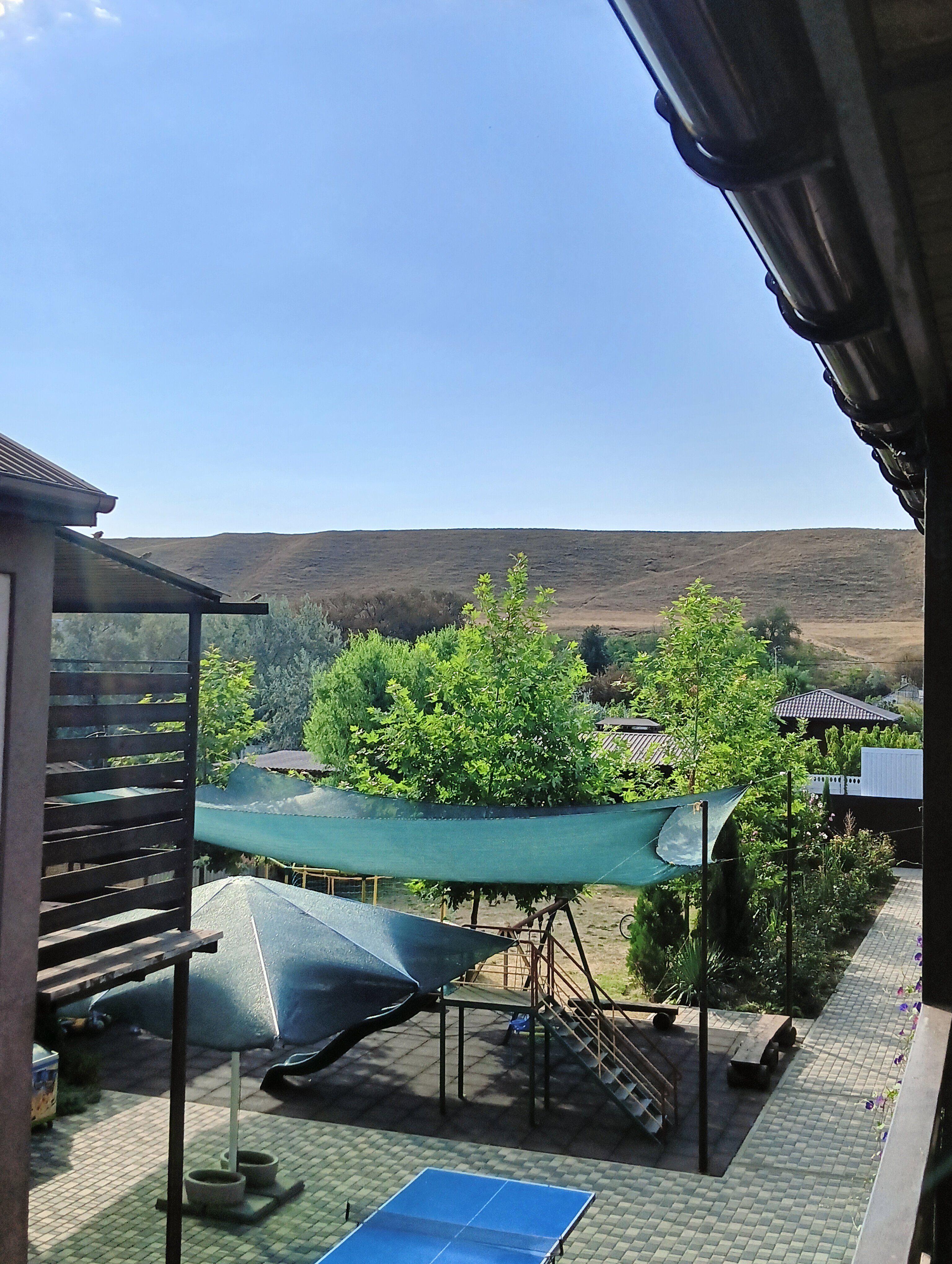 Фото Солнечный