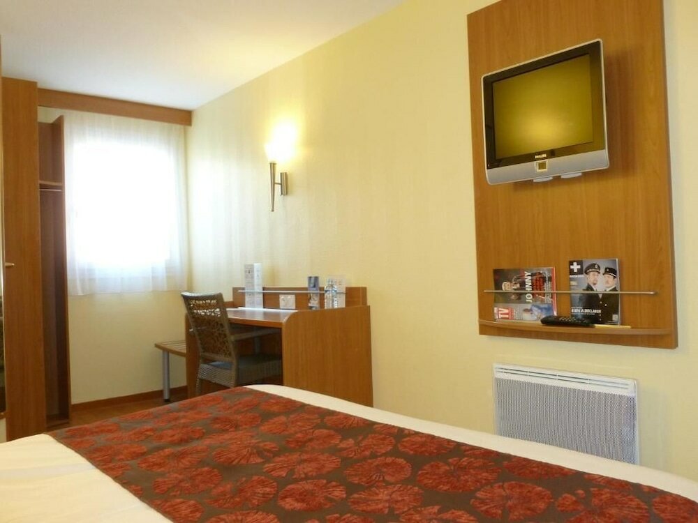 Фото Brit Hotel Le Beaulieu