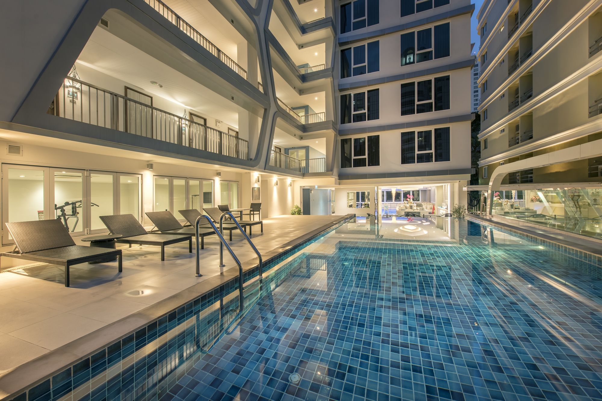 Фото Le Tada Parkview Hotel