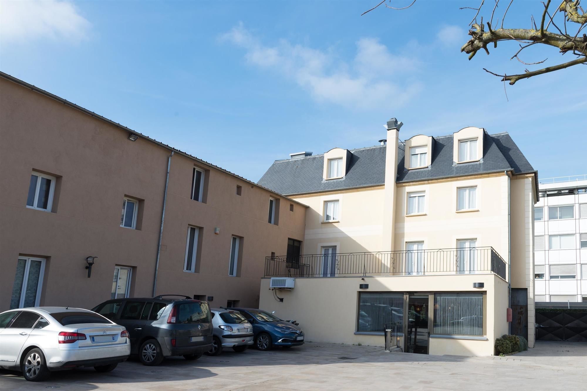 Фото Hôtel Le Saint Germain