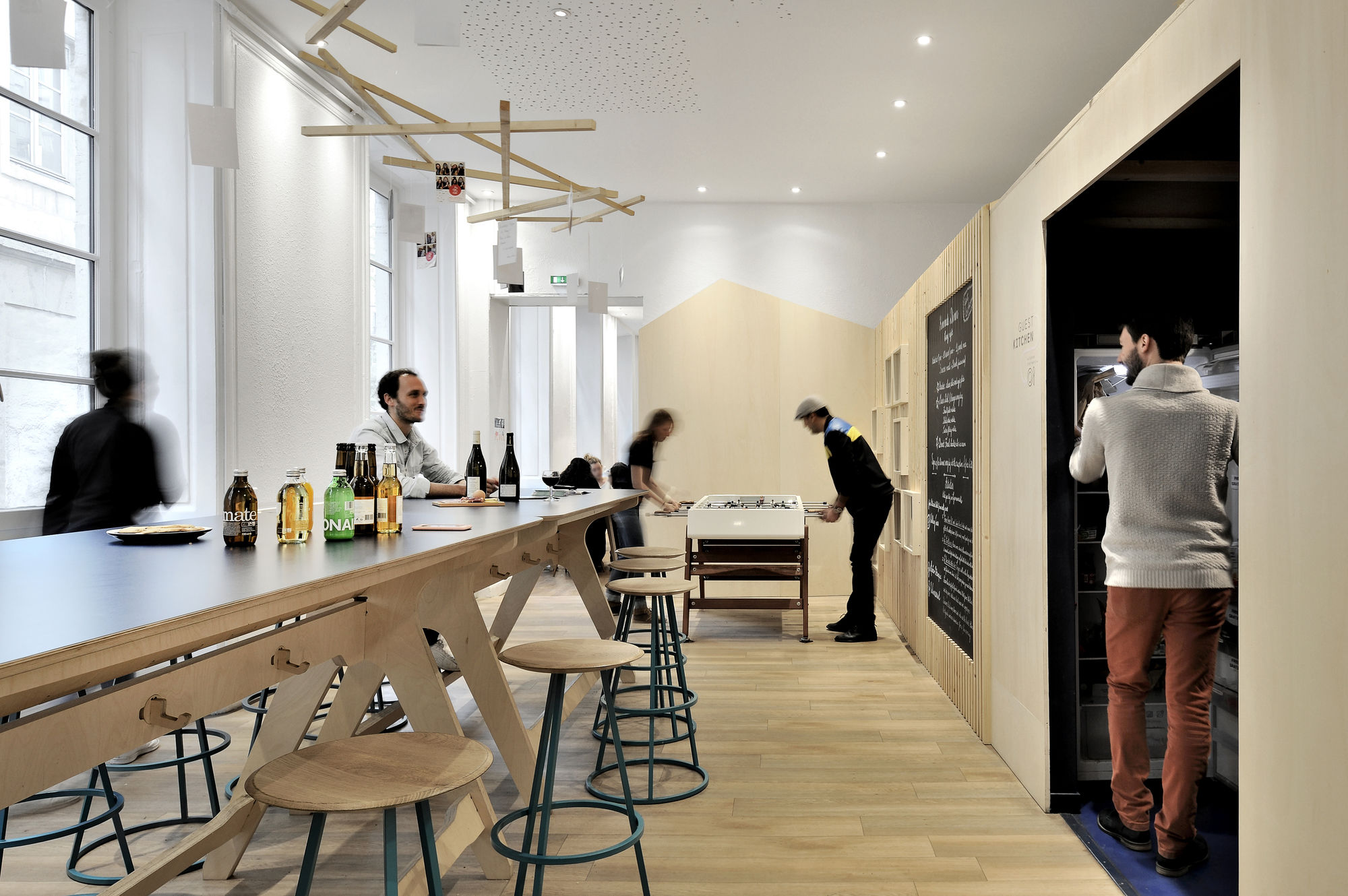 Фото Away Hostel & Coffee Shop